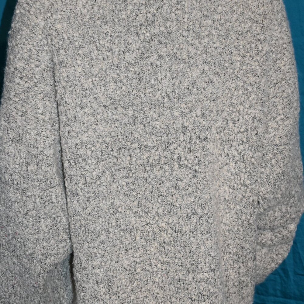 Cozy Sweater - Picture 6 of 8